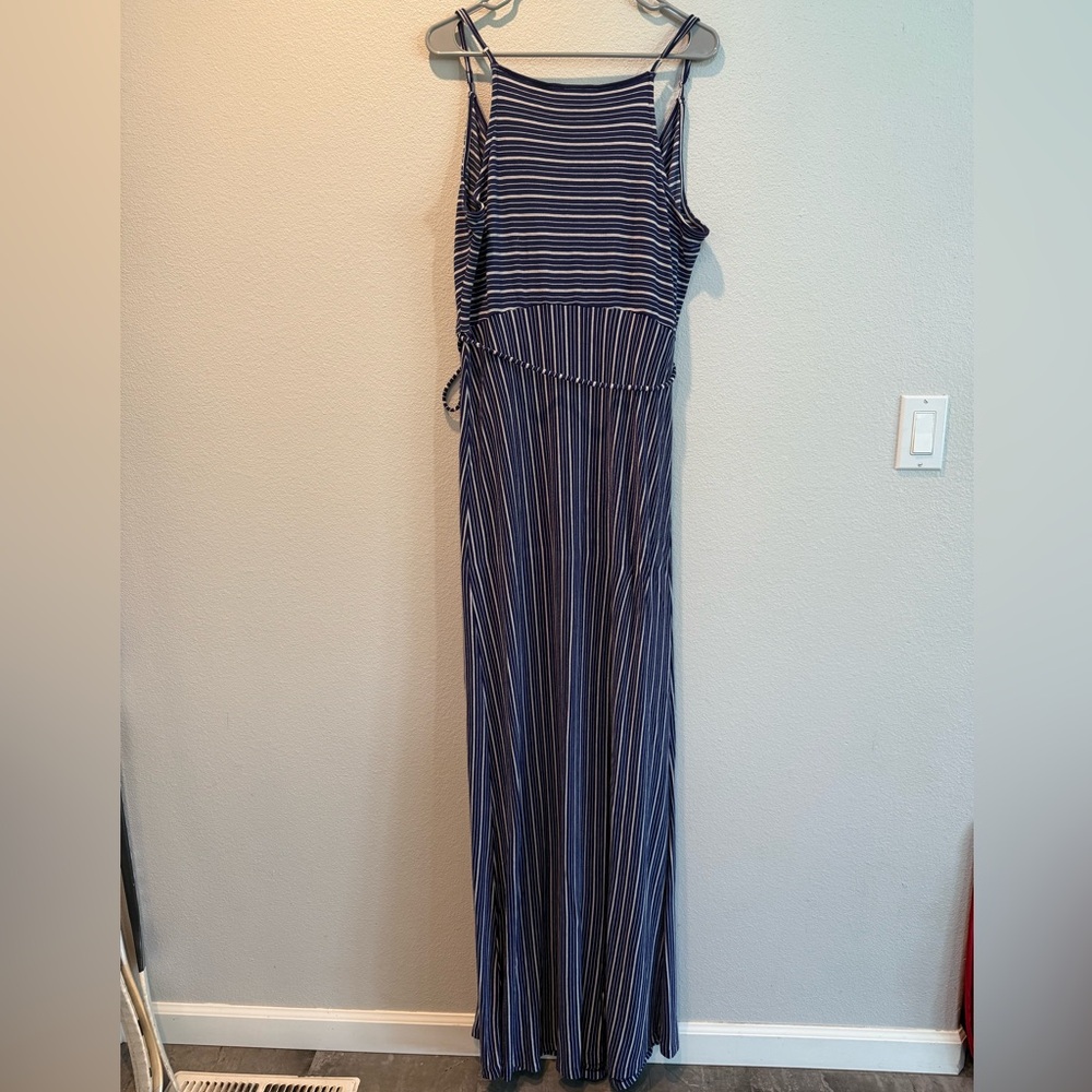 Market & Spruce Navy Striped Maxi Dress - Picture 8 of 8